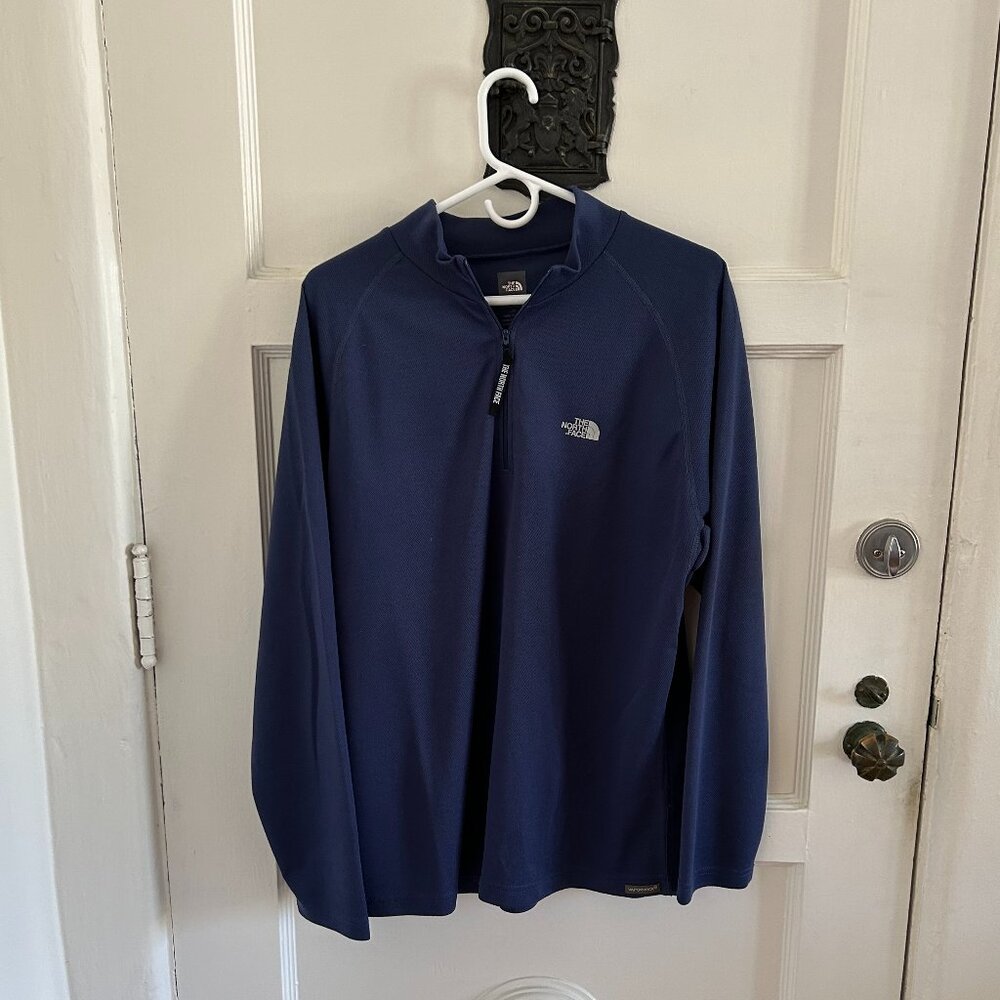 The North Face Quarter Zip Pull Over | Men's Size Large